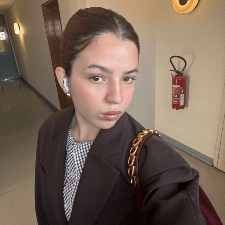 Lina B.