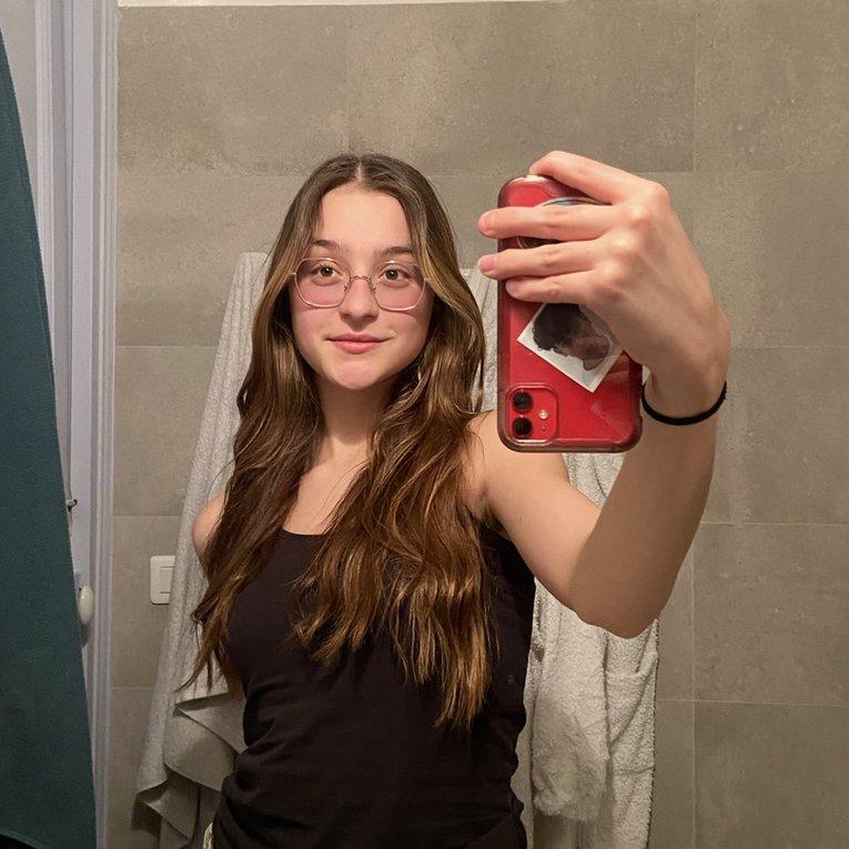 Julia S.